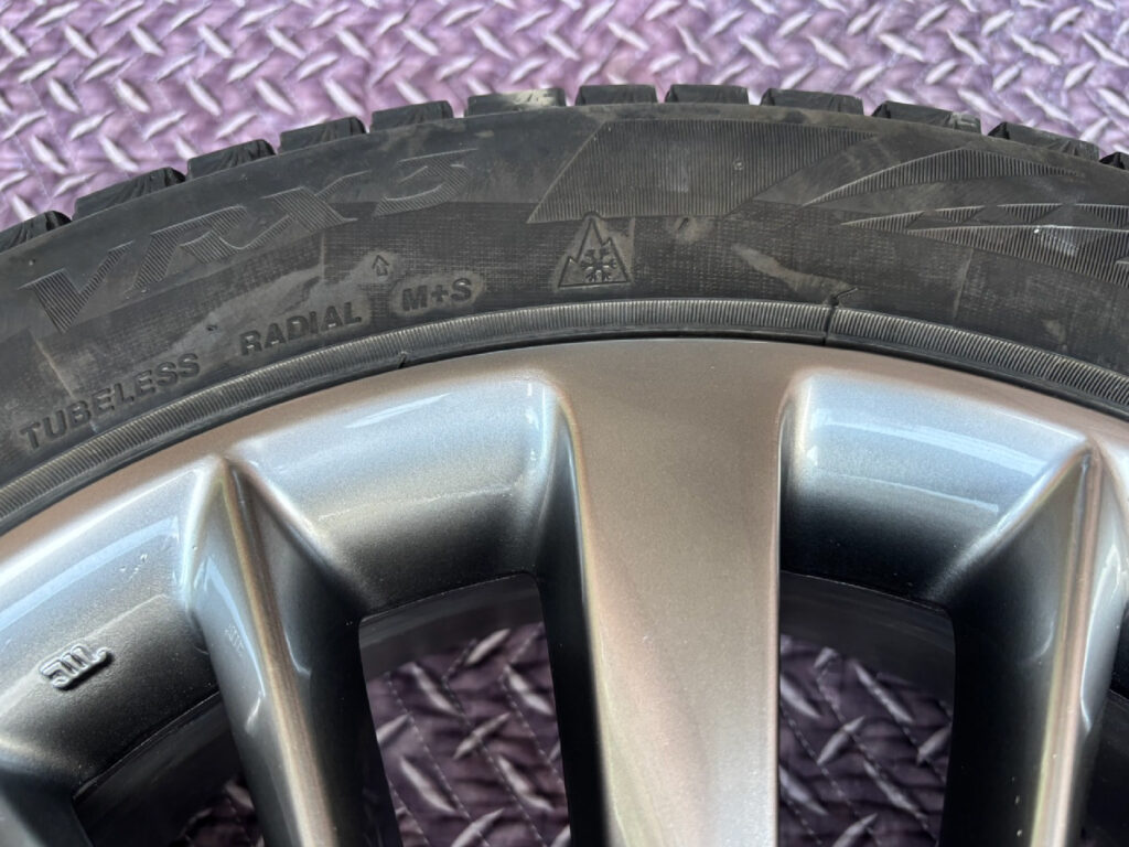 SKYLINE ホイール上部拡大_ 修理後